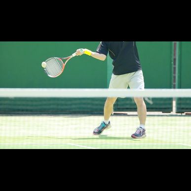 相模原でテニス肘の治療ならくぼたスポーツ接骨院へご相談下さい